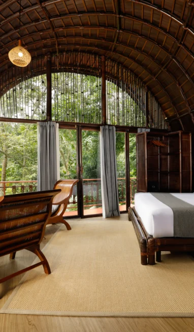 BAMBOO VILLA - BEDROOM