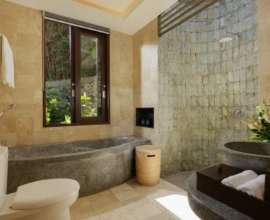 ROOM 2 - MASTER BATHROOM